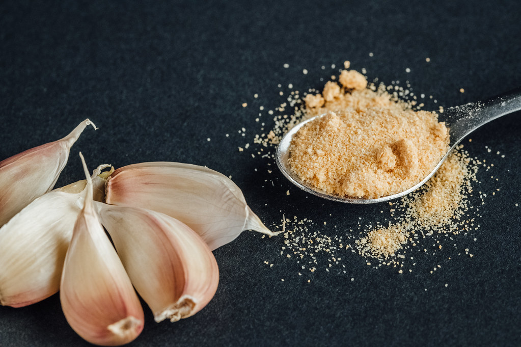 - Minor ⁢Side Effects of Garlic and Honey Consumption