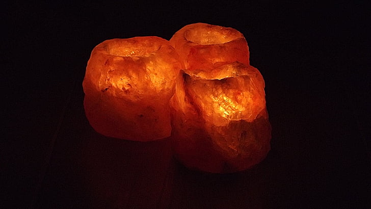- Minor Side​ Effects ⁢of Himalayan Salt ‌Lamps